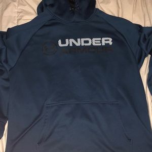 Under Armour sweater perfect condition